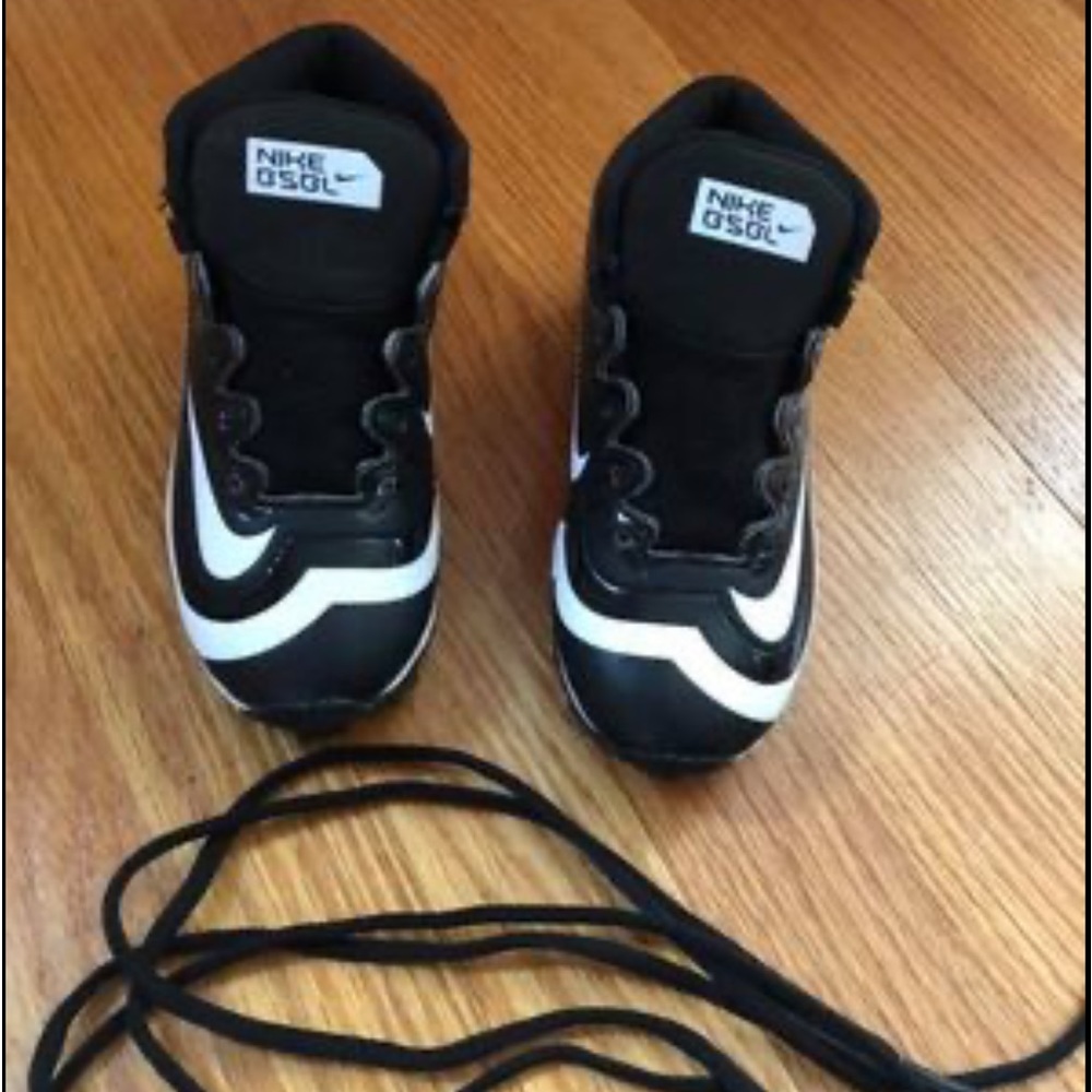 Nike BSBL Huarache cleats size 10c